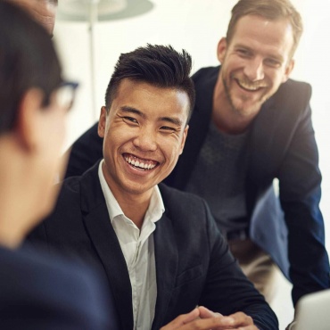 A translation company Vs. a freelance independent translator